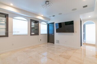 1130 Lugo Ave in Coral Gables, FL - Building Photo - Building Photo