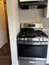 92-98 Wells St in Manchester, CT - Building Photo - Building Photo