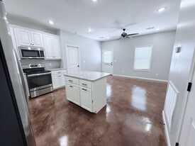 101 Private Rd 4017 in Oxford, MS - Building Photo