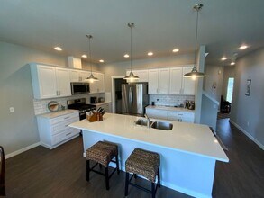 1088 Ron Brown Ln SW in Centralia, WA - Building Photo - Building Photo