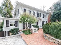 property at 37 Montgomery Ferry Dr NE