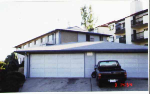 21028 Gary Dr in Castro Valley, CA - Building Photo