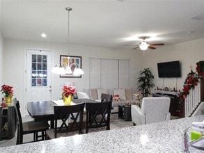 2429 Varenna Loop in Kissimmee, FL - Building Photo - Building Photo