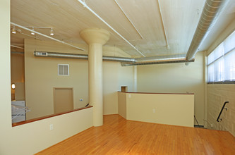 Lofts on Willow in Syracuse, NY - Foto de edificio - Interior Photo