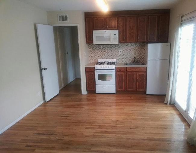 property at 11501 Faye Ave