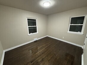 5729 W 6th Ave in Gary, IN - Building Photo - Building Photo