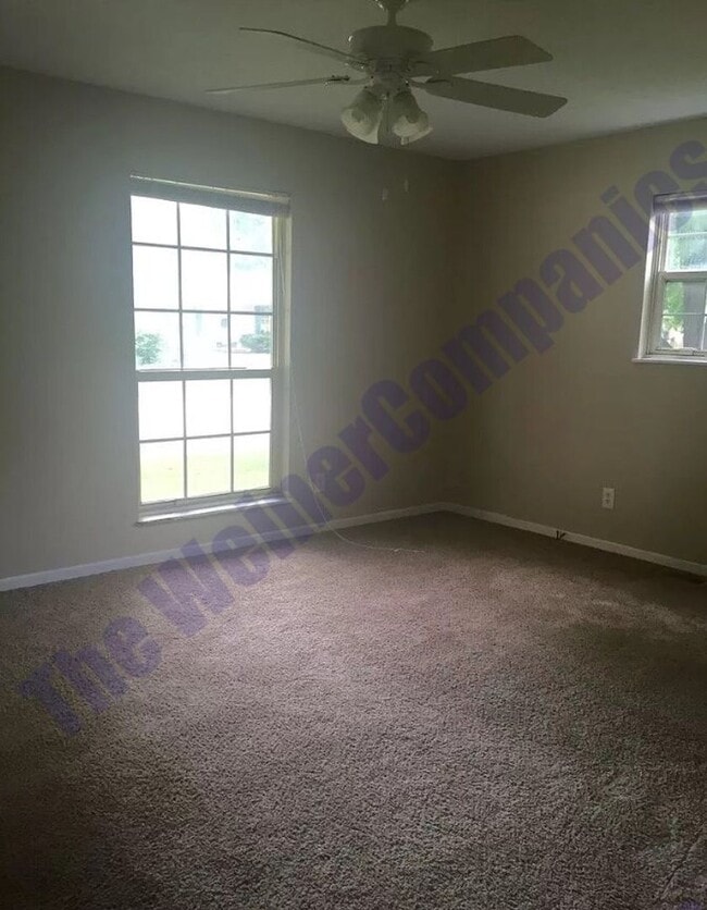 3202 Saratoga Dr in Champaign, IL - Building Photo - Building Photo