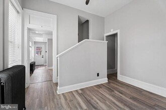 325 E Hector St in Conshohocken, PA - Building Photo - Building Photo