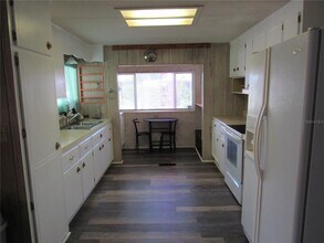 36506 Kay Ave in Zephyrhills, FL - Building Photo - Building Photo