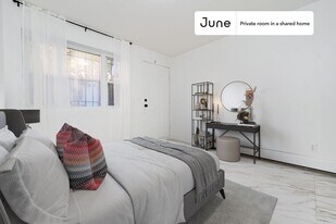 Room in Shared 3 bed/1 bath home, Unit B in New York, NY - Building Photo