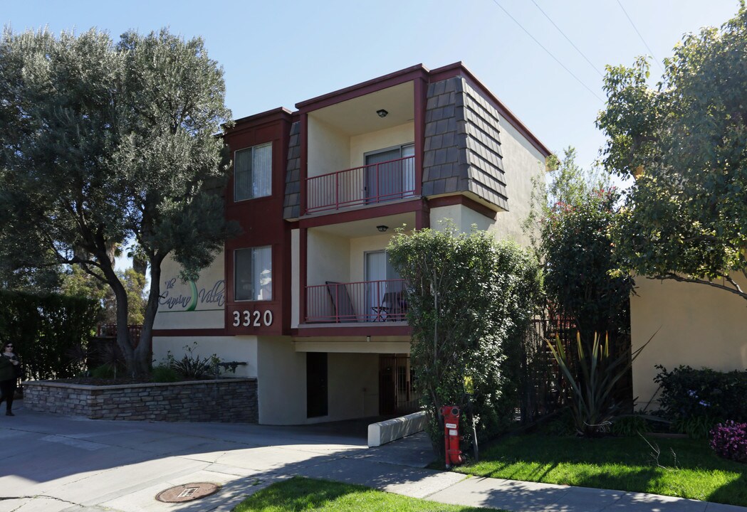 Camino Villas Apartments in Torrance, CA - Building Photo