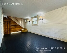 604 NE San Rafael St in Portland, OR - Building Photo - Building Photo