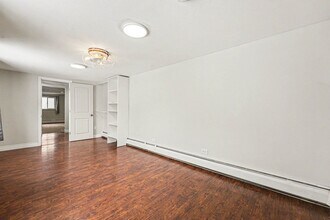 31 S Knox Ct in Denver, CO - Building Photo - Building Photo