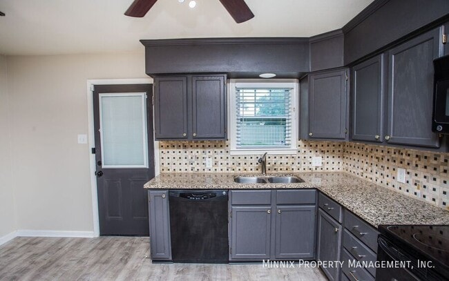 4416 43rd St in Lubbock, TX - Building Photo - Building Photo