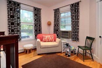 38 Maple Ave in Cambridge, MA - Building Photo - Building Photo