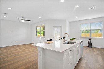 1029 Winnsboro Lp in Round Rock, TX - Building Photo - Building Photo