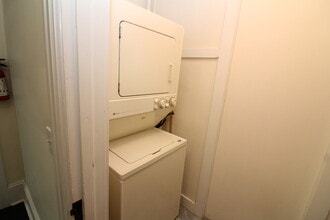 16 Main St, Unit 16LF in Flemington, NJ - Building Photo - Building Photo