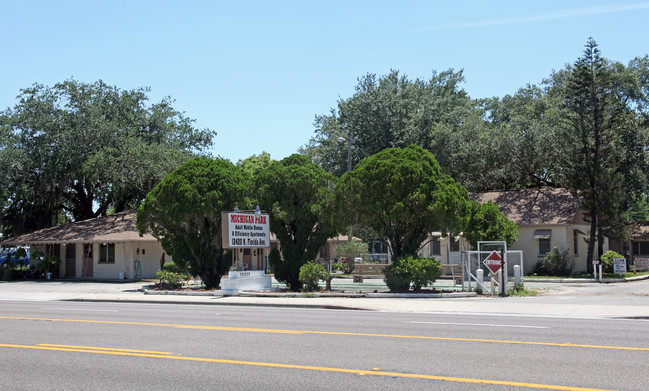 Michigan Park in Tampa, FL - Building Photo - Building Photo