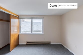 Private bedroom in 5 bed/2 bath Home in Boston, MA - Building Photo - Building Photo