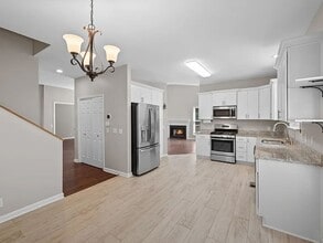 812 Magnolia Ct E in Nashville, TN - Building Photo - Building Photo