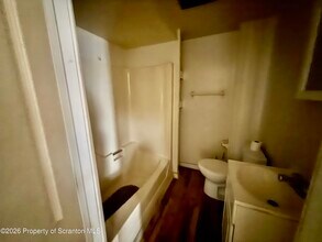 307 School St in Scranton, PA - Building Photo - Building Photo