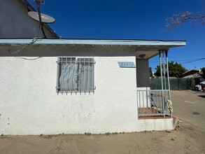 214 N Alvarado St in Los Angeles, CA - Building Photo - Building Photo