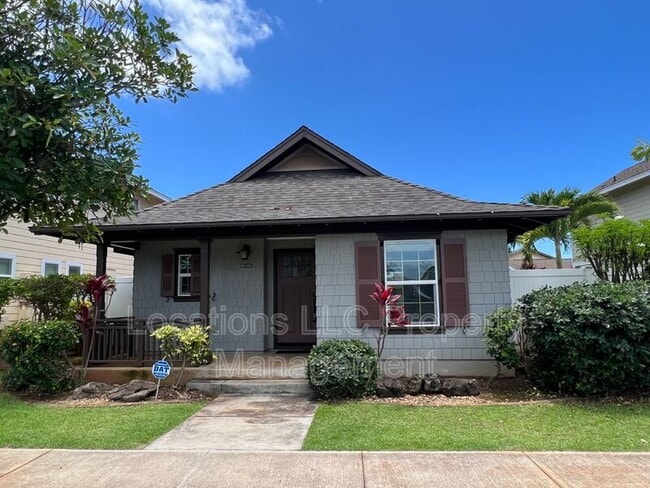 91-1211-1211 Waiemi St