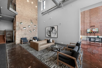 Ovaltine Court in Villa Park, IL - Building Photo - Building Photo