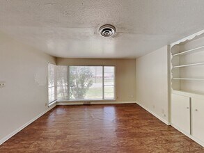 3405 Norton Dr in Richland Hills, TX - Building Photo - Building Photo