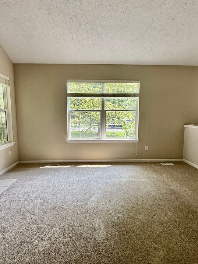 6258 Quail Run Dr in Kalamazoo, MI - Foto de edificio - Building Photo