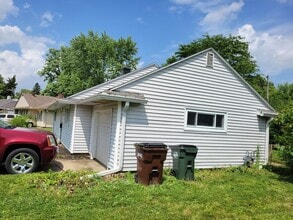 3842 Milford Dr in Dayton, OH - Foto de edificio - Building Photo