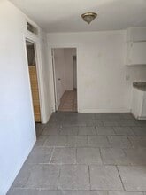 1300 N 22nd St, Unit 1 in Las Vegas, NV - Building Photo - Building Photo