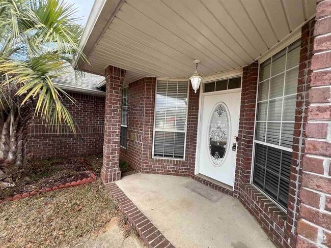 7230 Annandale Dr in Pensacola, FL - Building Photo - Building Photo