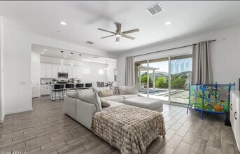 2953 E Stargazer Dr in San Tan Valley, AZ - Building Photo - Building Photo
