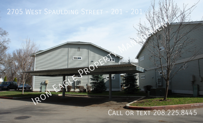 property at 2705 W Spaulding St