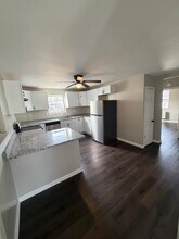 5 E Green St in Funkstown, MD - Building Photo - Building Photo