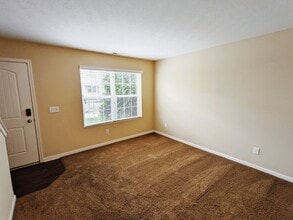 1415 Bloomington Blvd in Columbus, OH - Building Photo - Building Photo