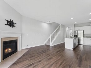 4136 Cambron Dr in Columbus, OH - Building Photo - Building Photo