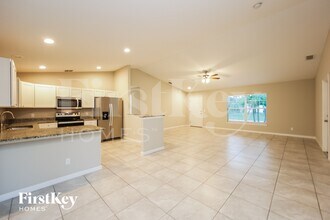 6193 Seaport St, Unit C-539 in Port Charlotte, FL - Building Photo - Building Photo