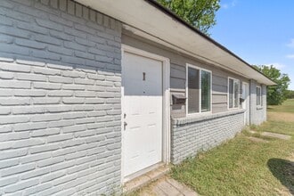 3737 E 27th Pl in Tulsa, OK - Building Photo - Building Photo