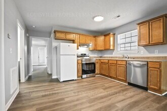 306 Keeneland Dr in Elizabethtown, KY - Building Photo - Building Photo