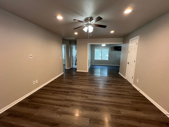 2617 N Lyon Blvd in Oklahoma City, OK - Building Photo - Building Photo