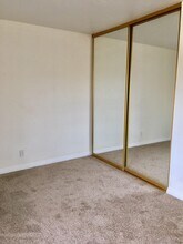 17147 W Bernardo Dr in San Diego, CA - Building Photo - Building Photo