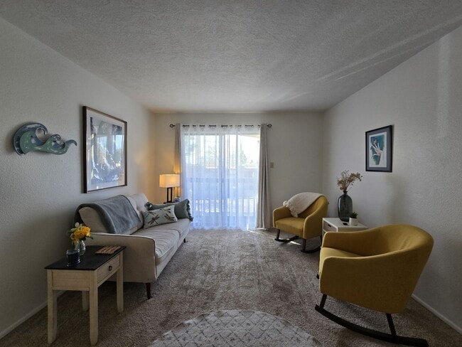 941 Calle Mejia in Santa Fe, NM - Building Photo - Building Photo