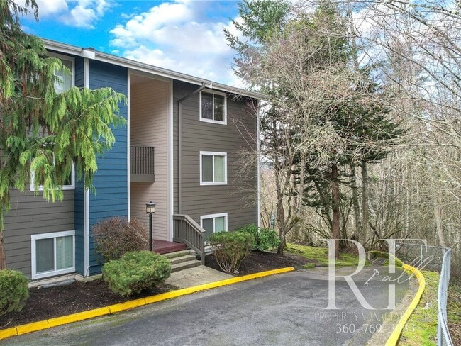 property at 20198 Vikings Crest NE