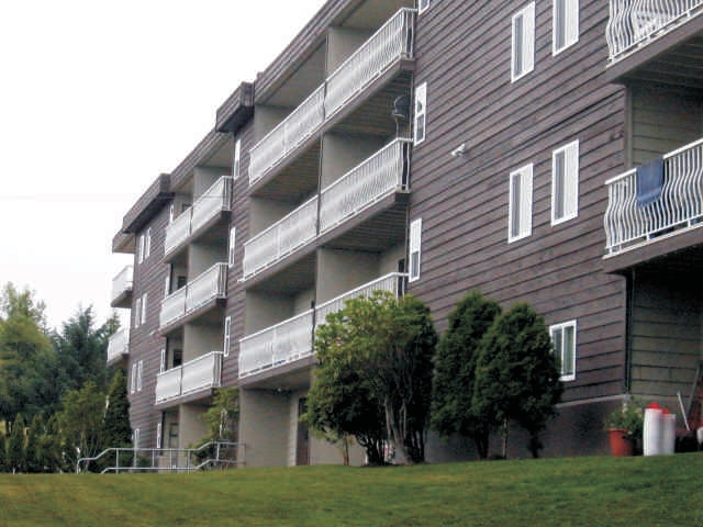 Creekside Apartments in Port Hardy, BC - Building Photo