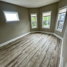 89 Intervale St, Unit 3 in Boston, MA - Building Photo - Building Photo
