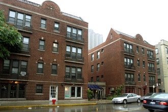 The Flower Flat in Chicago, IL - Foto de edificio - Building Photo