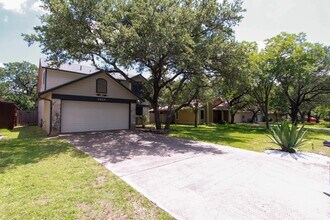 6905 Tesoro Trail in Austin, TX - Building Photo - Building Photo