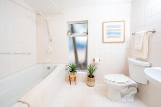 3850 Crawford Ave in Miami, FL - Building Photo - Building Photo